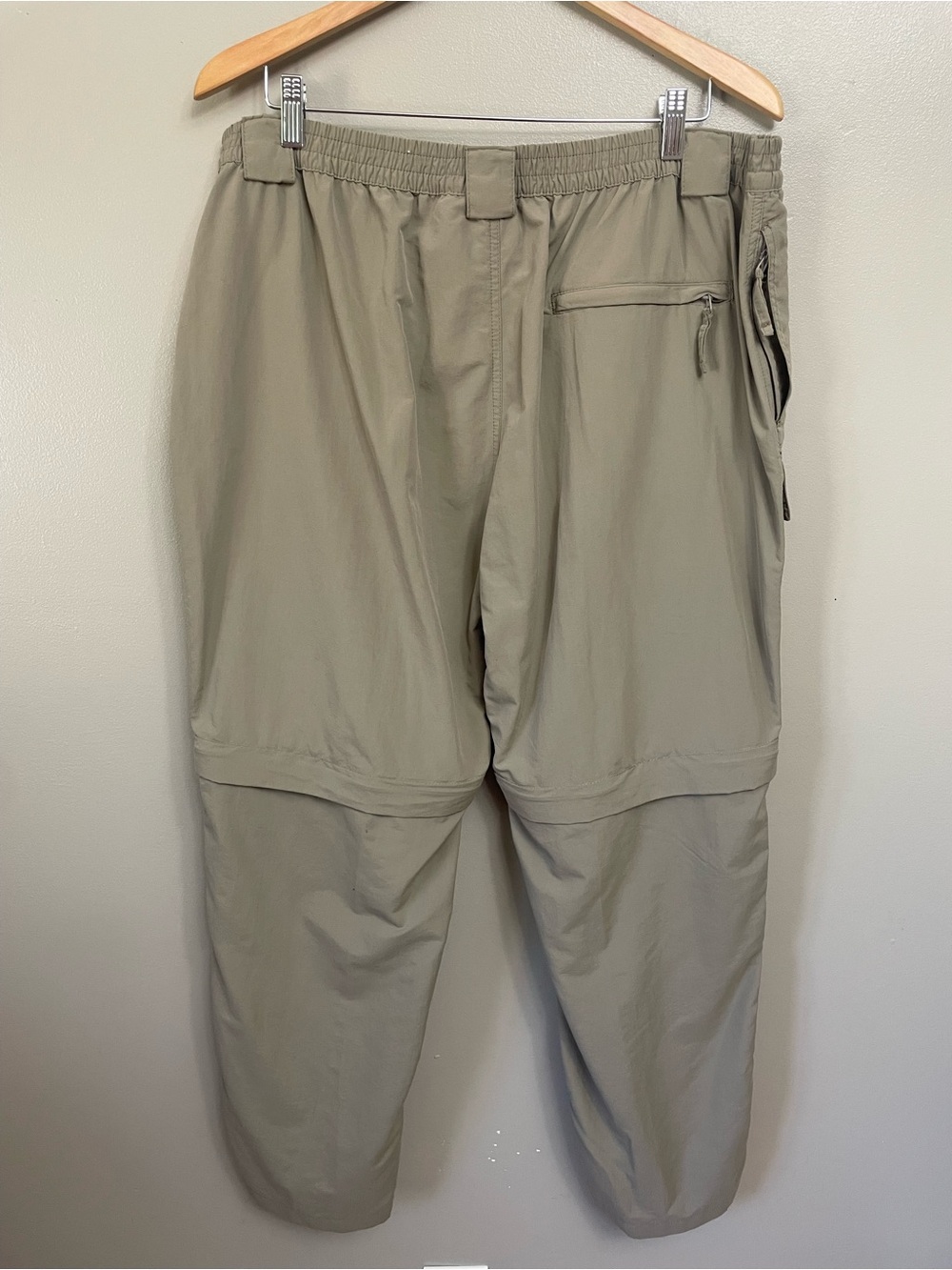 Lot of 2 Bass Pro Shops World Wide Sportsman Convertible Pants Men's XL Khaki - Picture 8 of 16